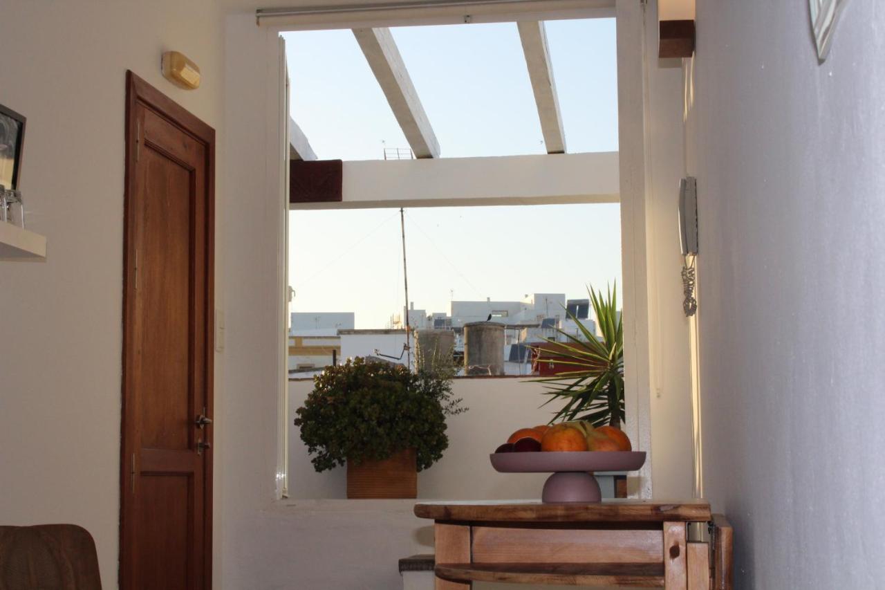 Fonduq Estudios Tarifa Exterior photo